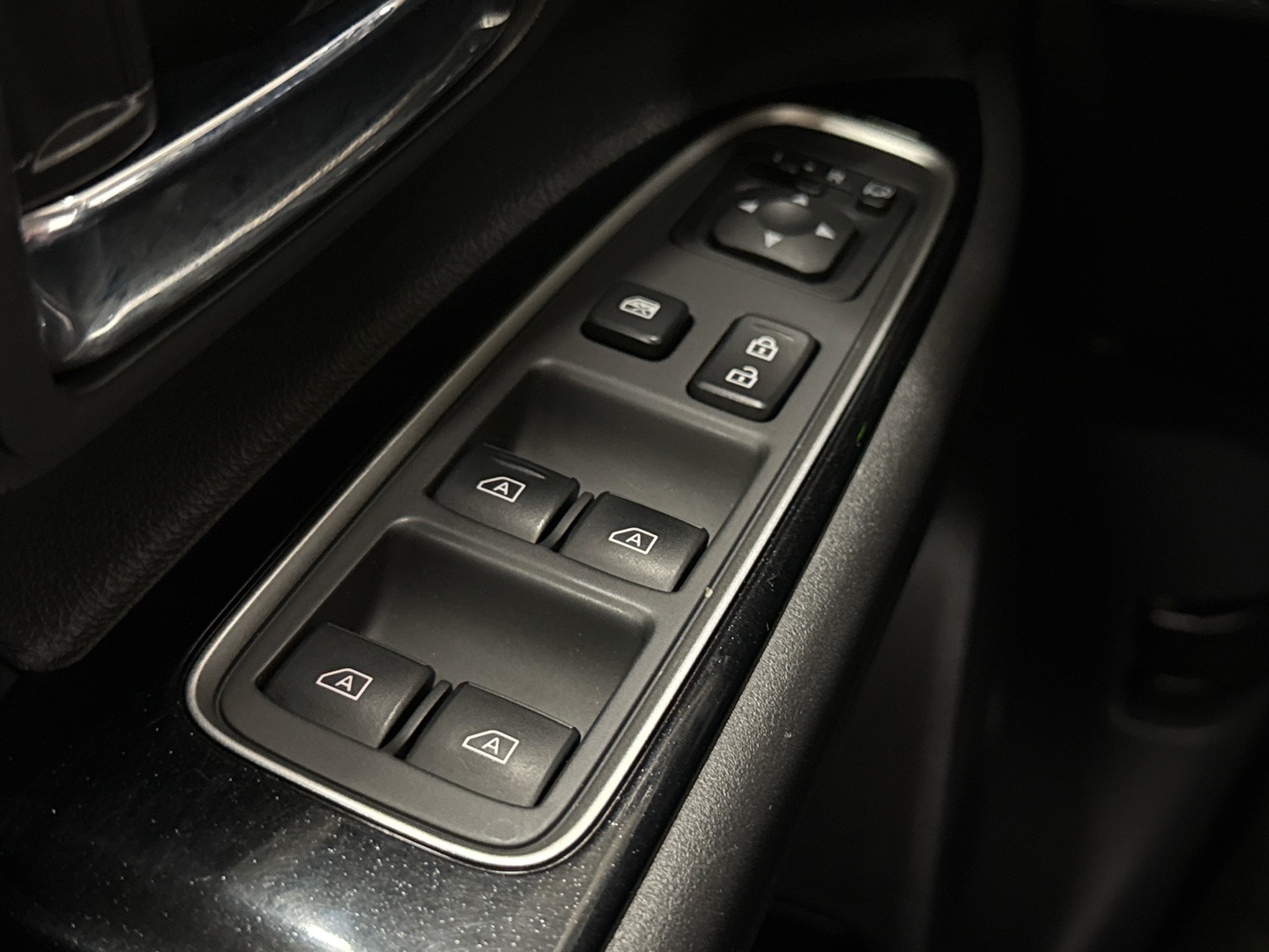 MITSUBISHI Outlander PHEV 2021