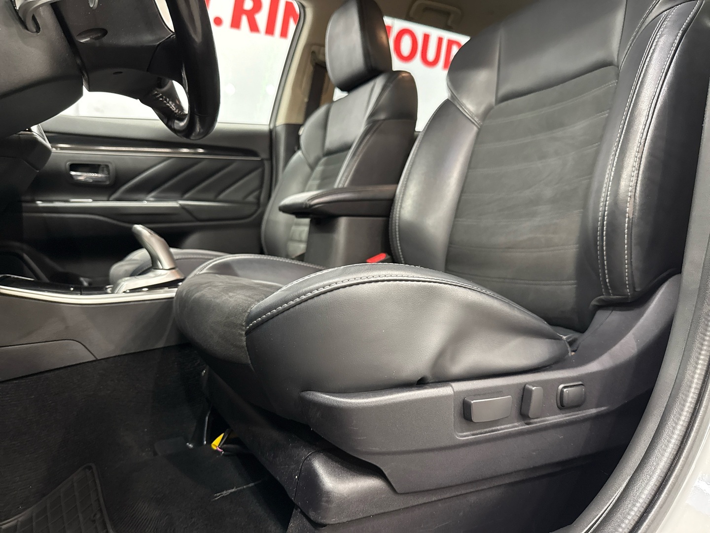 MITSUBISHI Outlander PHEV 2021