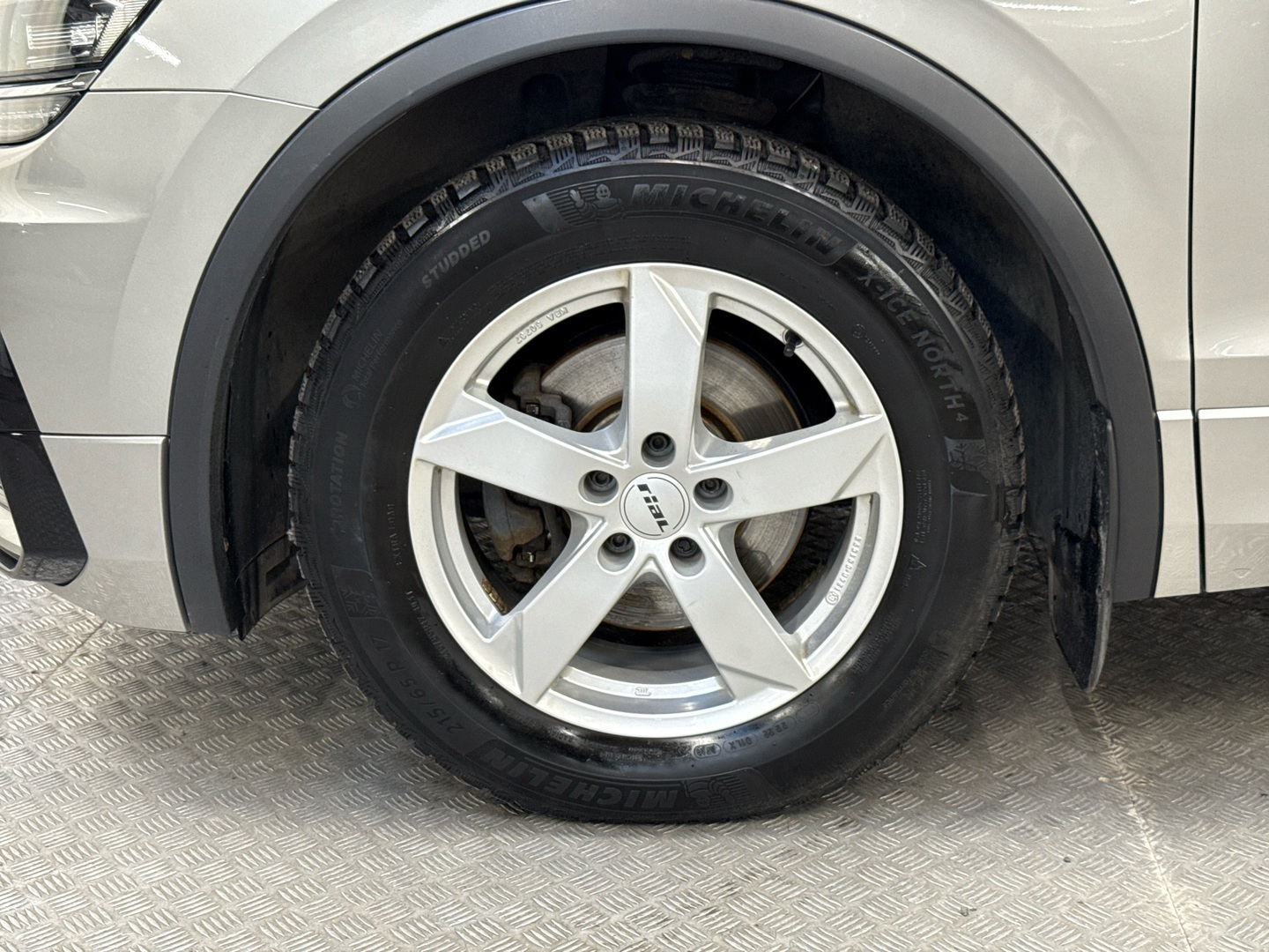 VOLKSWAGEN Tiguan 2020