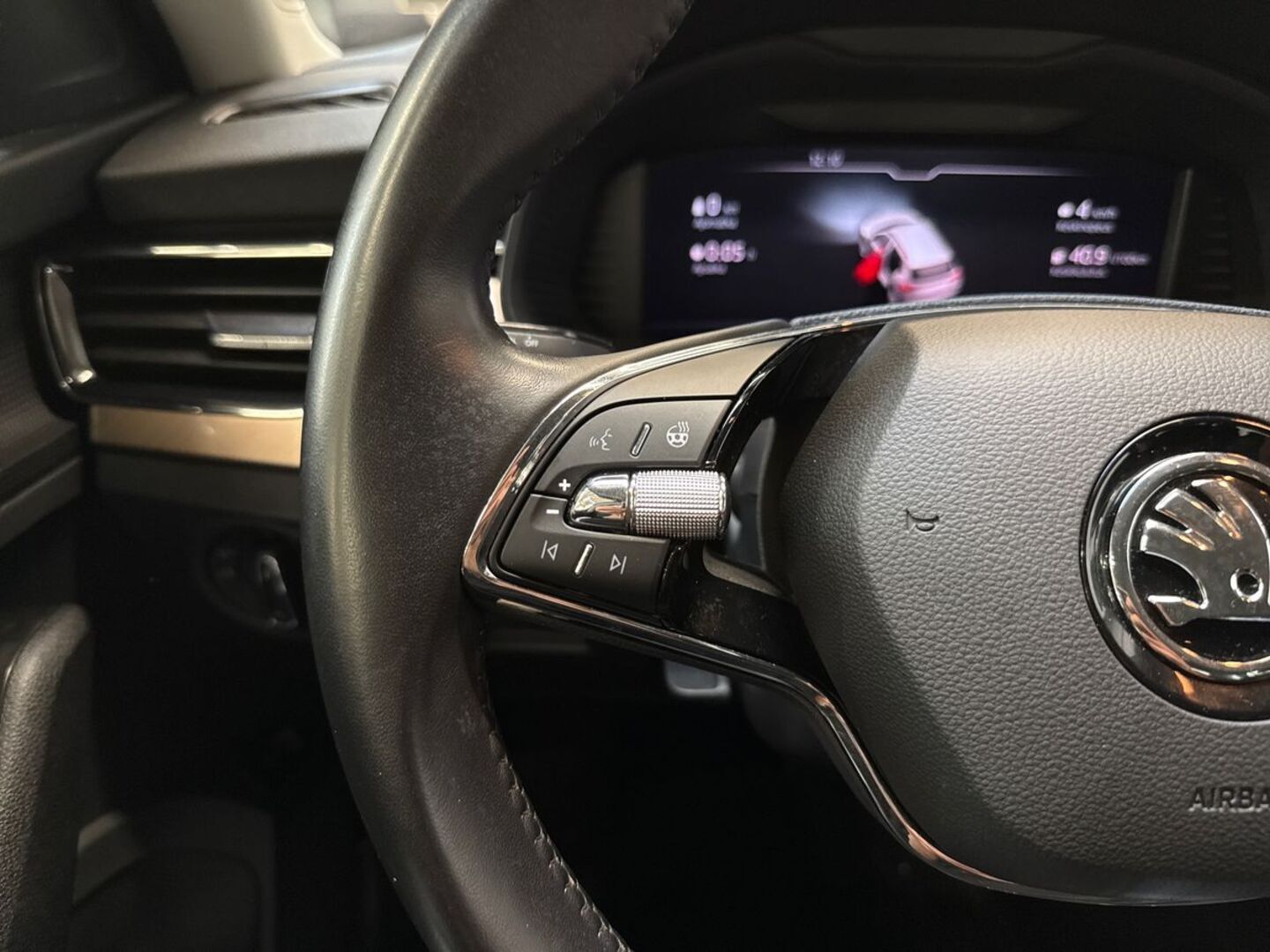 SKODA Kamiq 2021