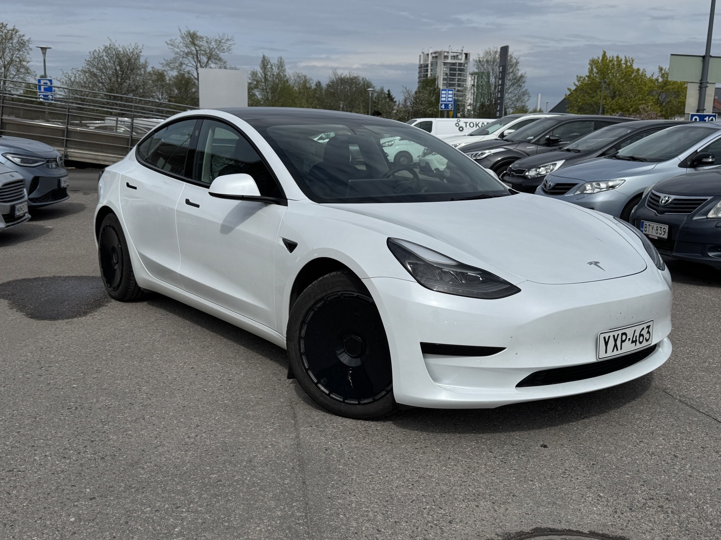 TESLA Model 3 2021