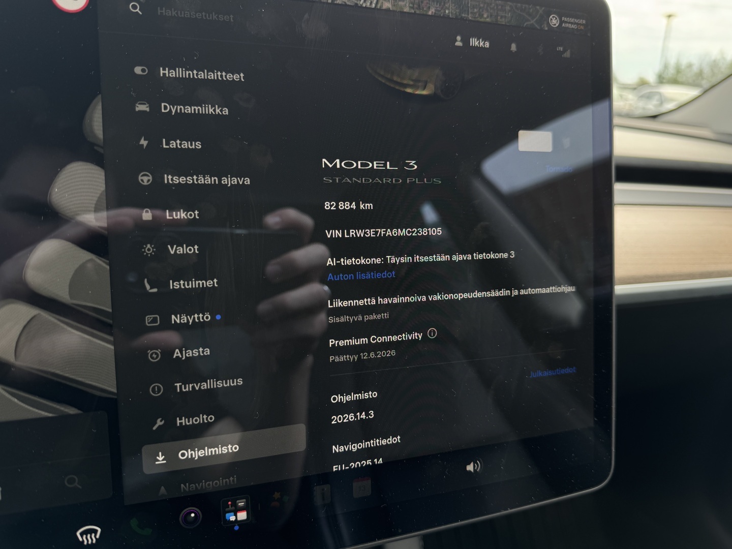 TESLA Model 3 2021