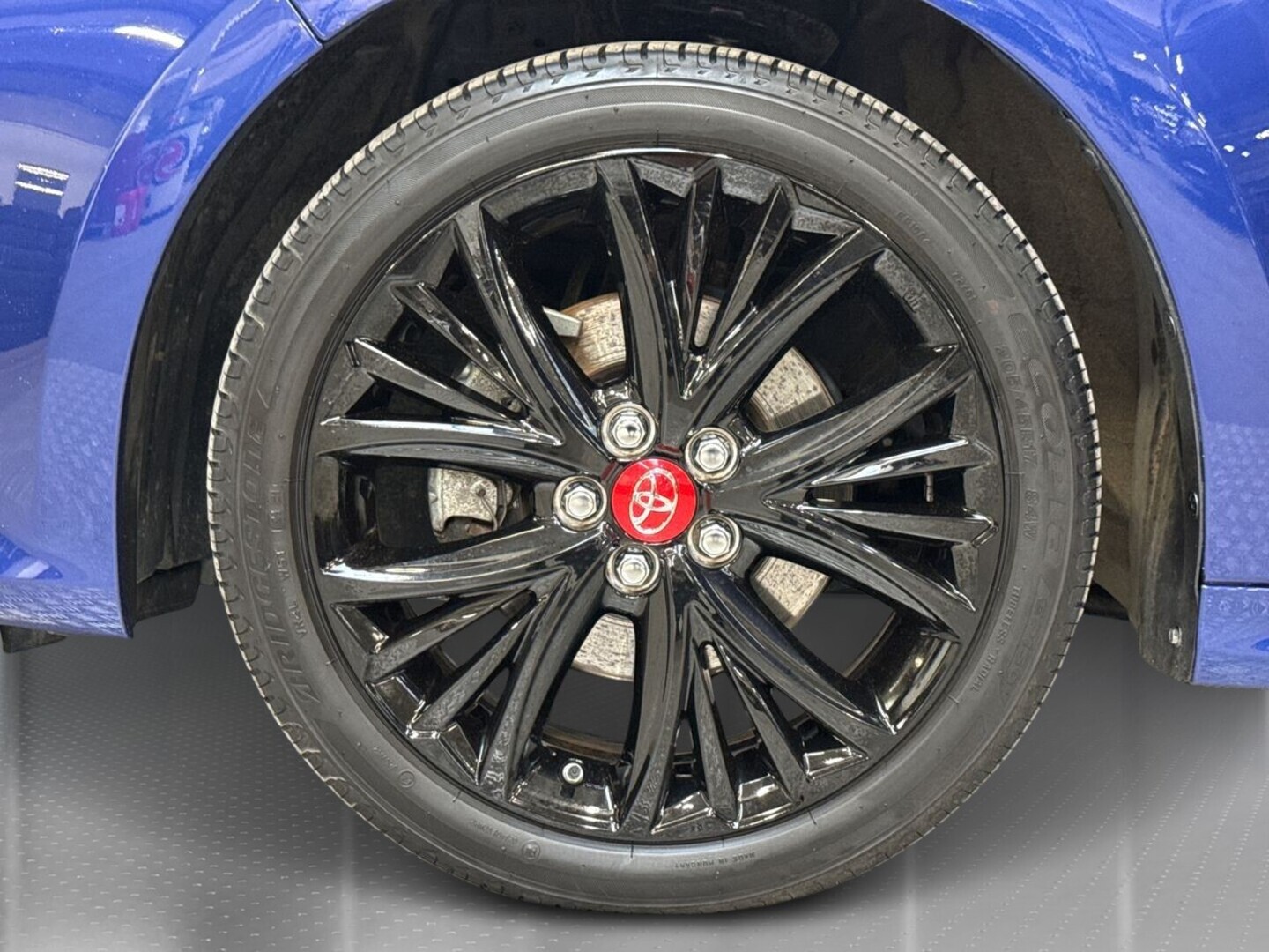 TOYOTA Yaris 2021