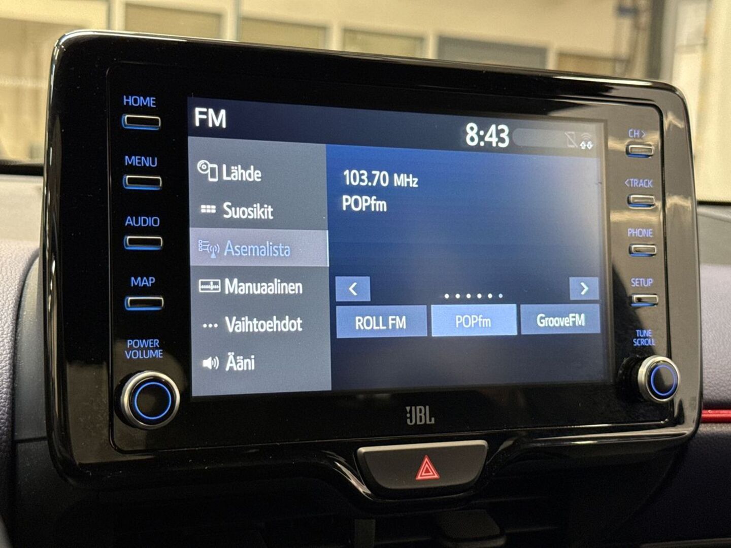 TOYOTA Yaris 2021