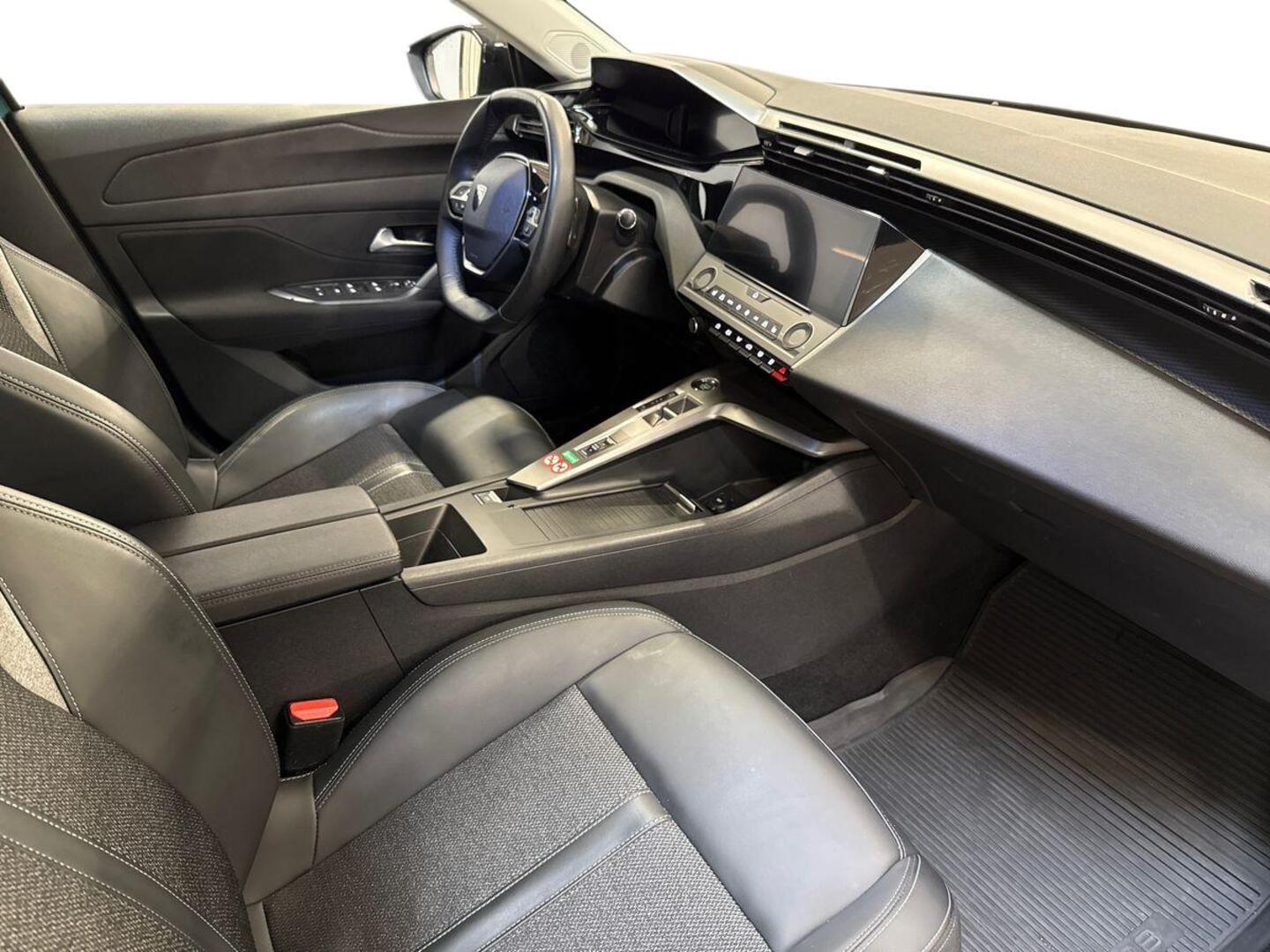 PEUGEOT 308 2024