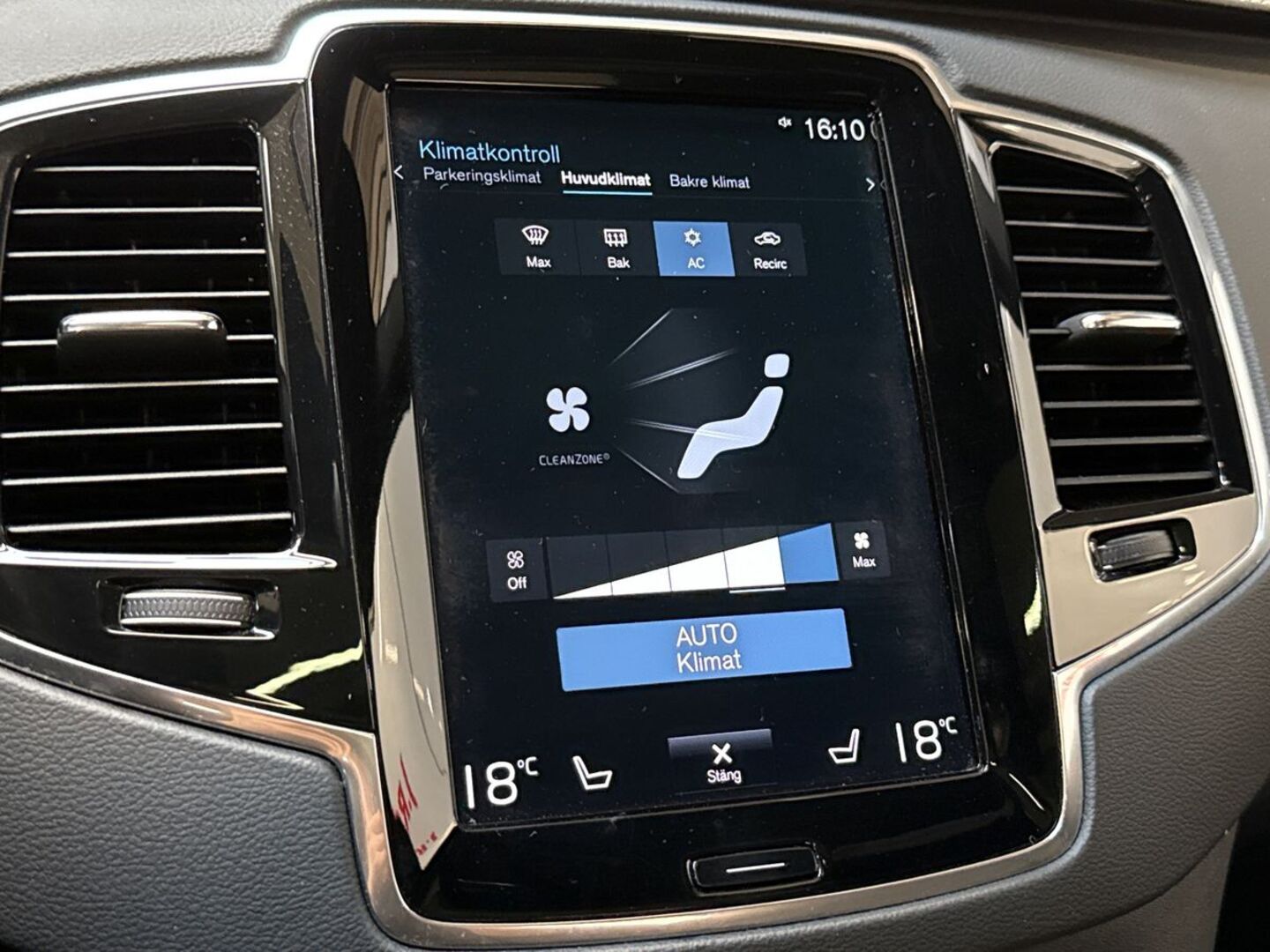 VOLVO XC90 2021