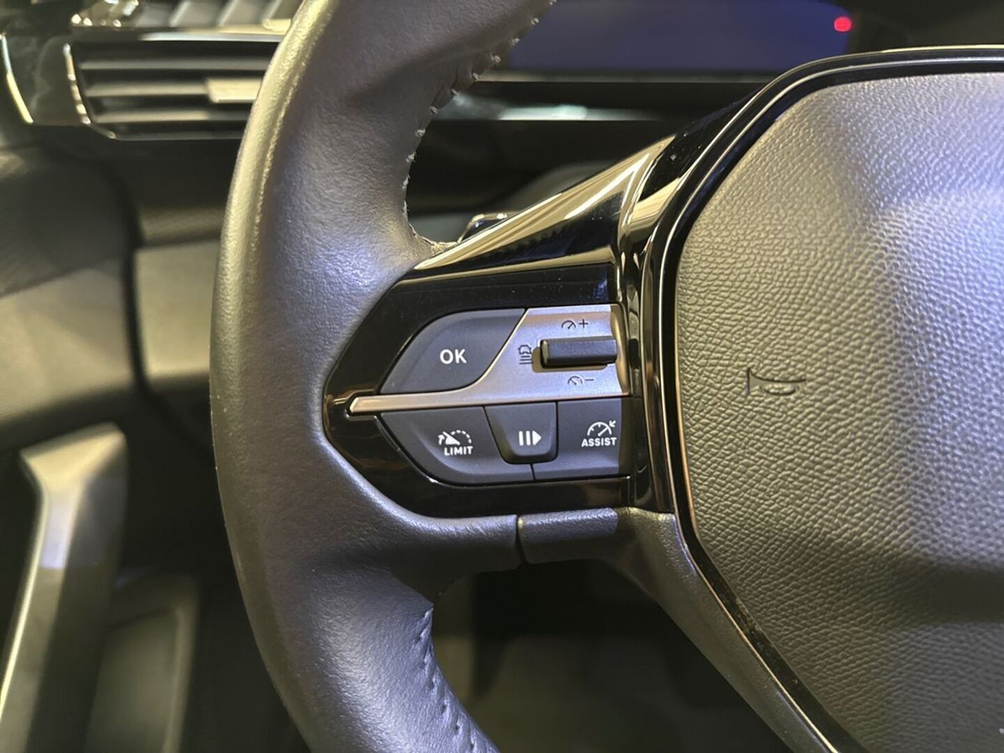 PEUGEOT 308 17