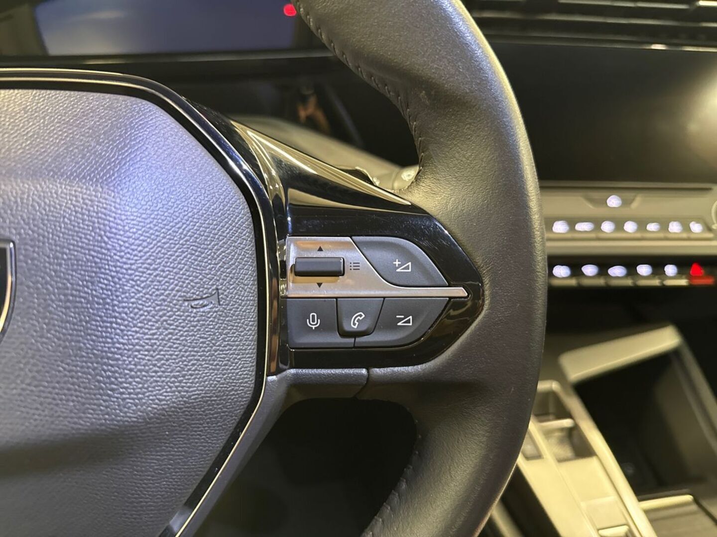 PEUGEOT 308 18