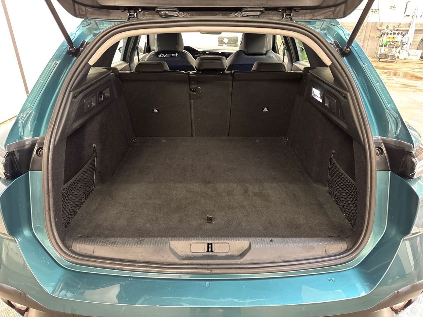 PEUGEOT 308 2024