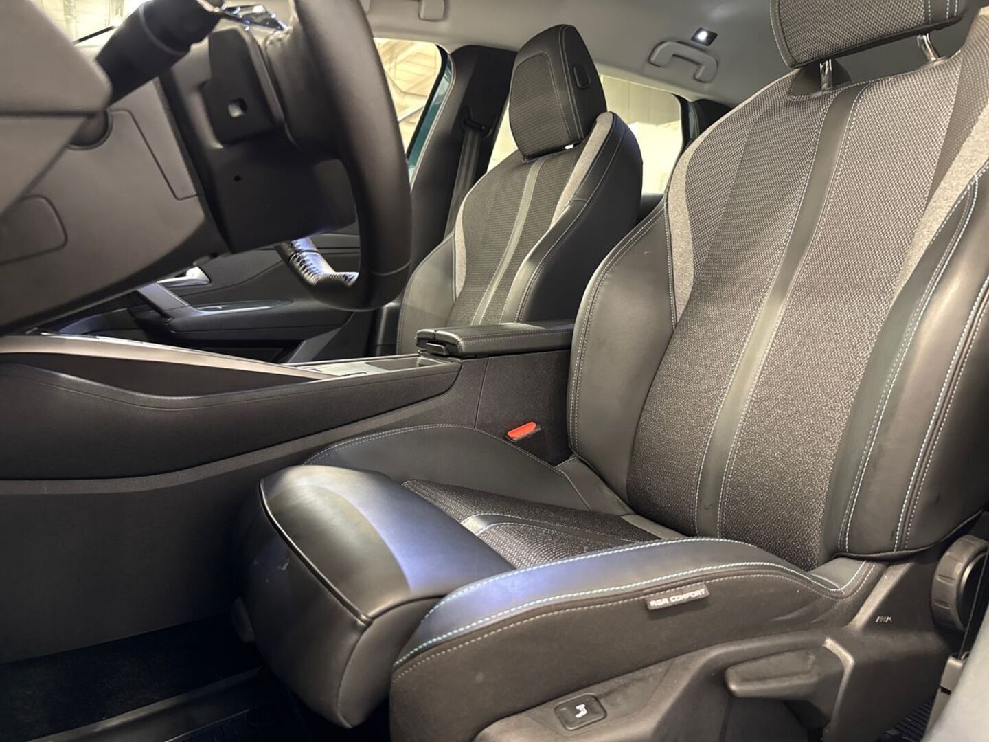 PEUGEOT 308 2024
