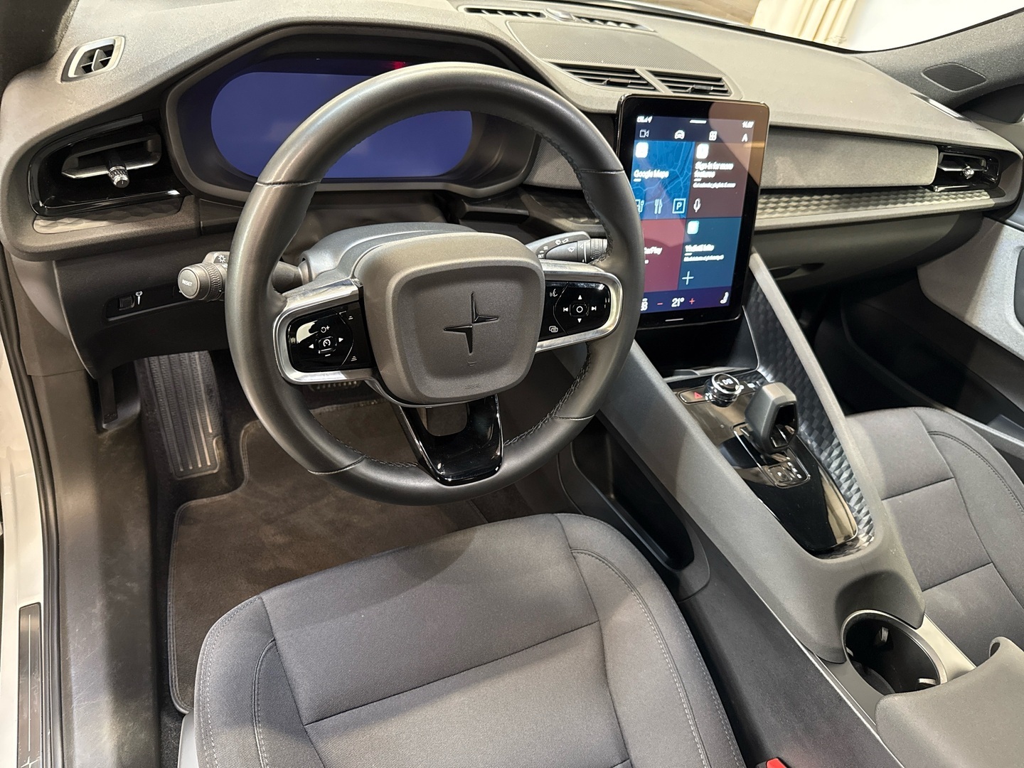 POLESTAR 2 2022