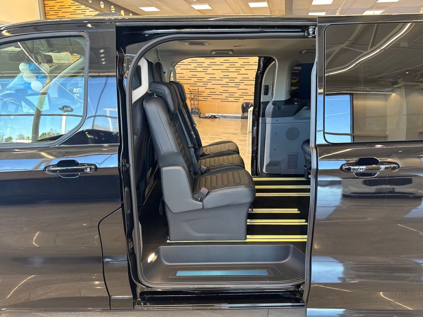 FORD Tourneo Custom 2026