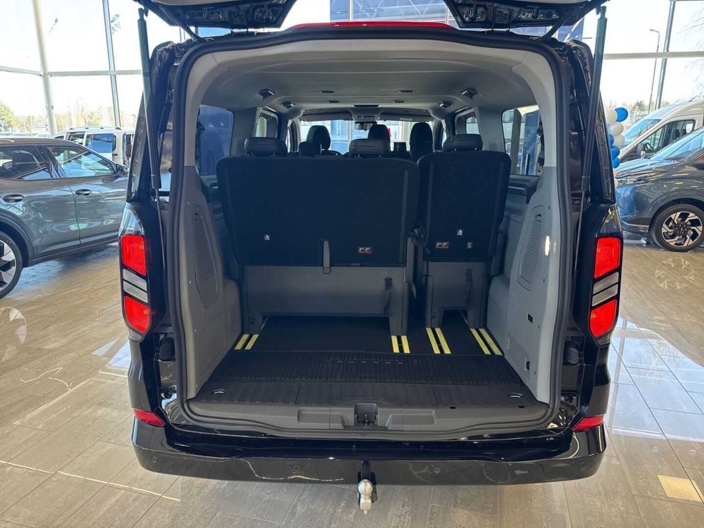 FORD Tourneo Custom 2026