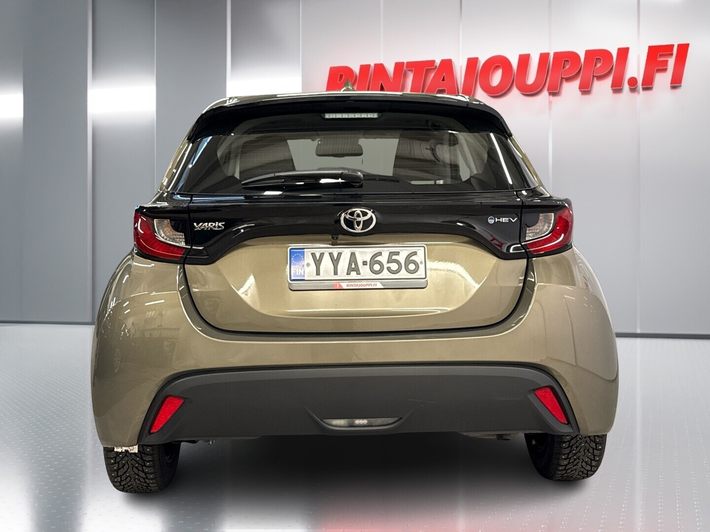 TOYOTA Yaris 2024