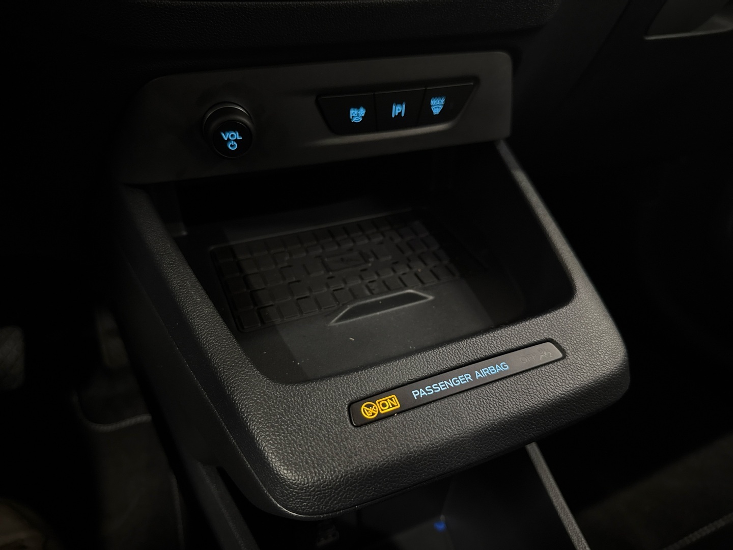 FORD Tourneo Courier 2025