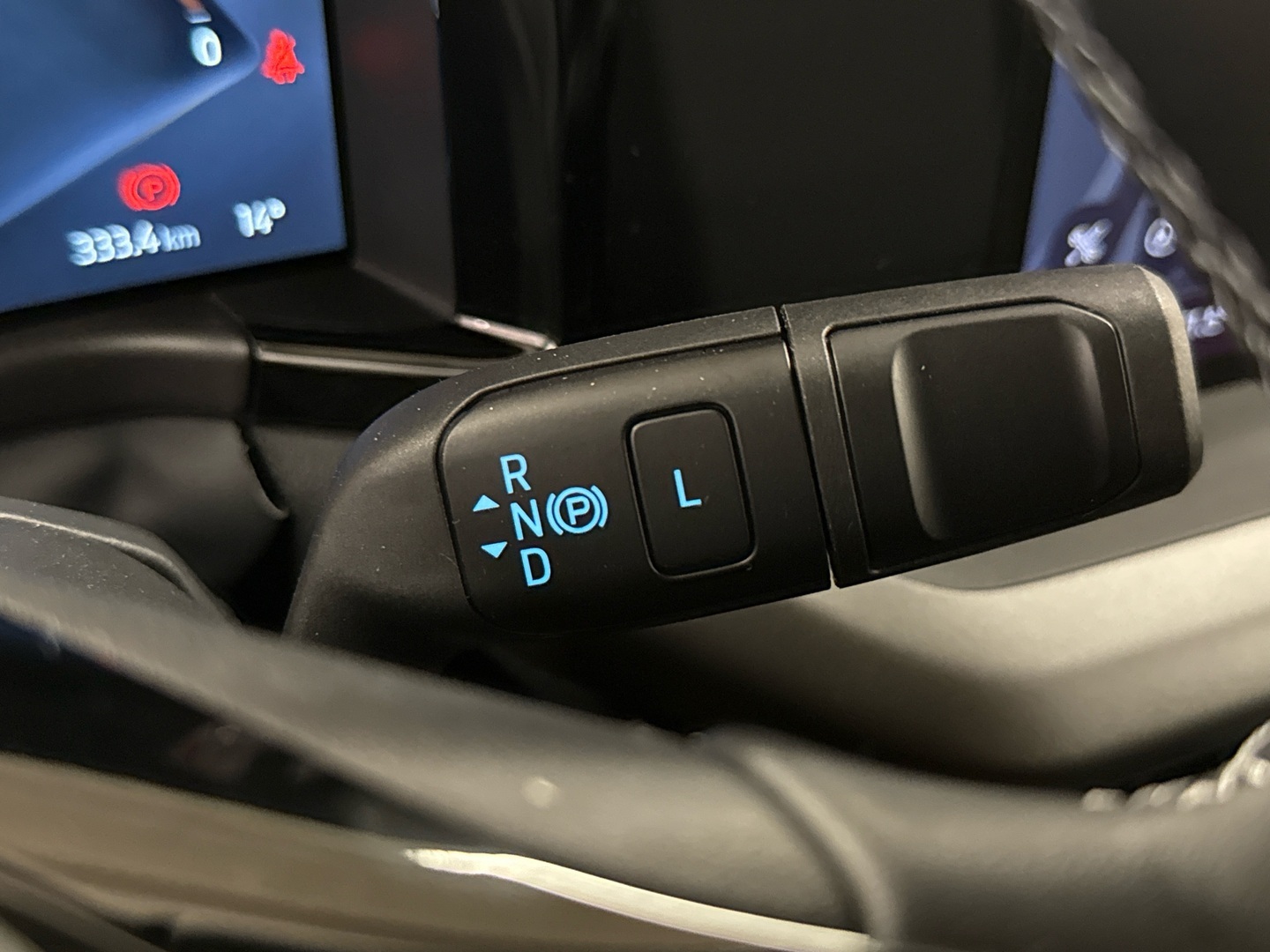 FORD Tourneo Courier 2025