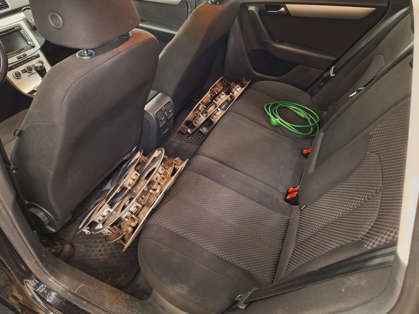 VOLKSWAGEN Passat 2013