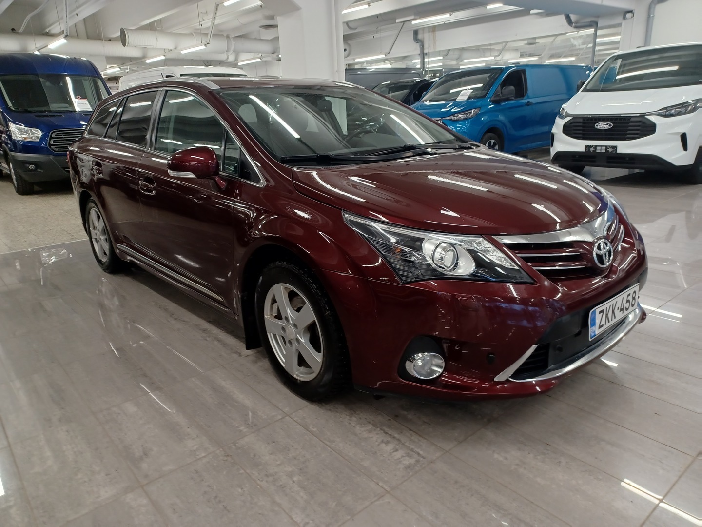 TOYOTA Avensis 2015