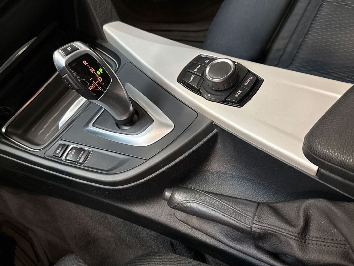 BMW 320 2015