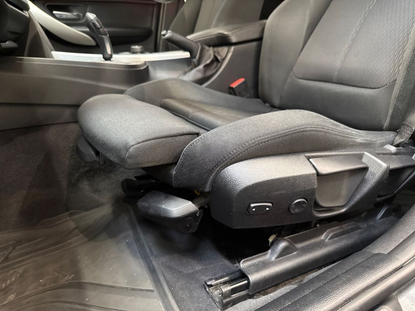 BMW 320 2015