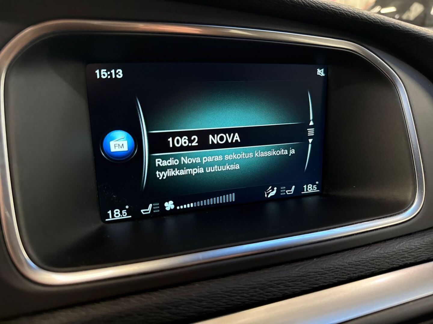 VOLVO V40 Cross Country 2016