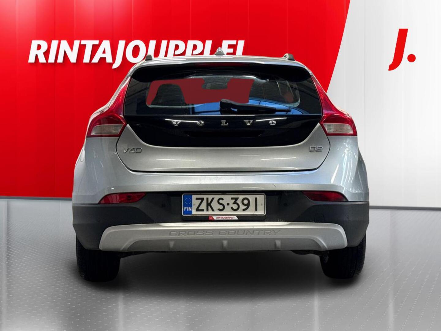 VOLVO V40 Cross Country 2016