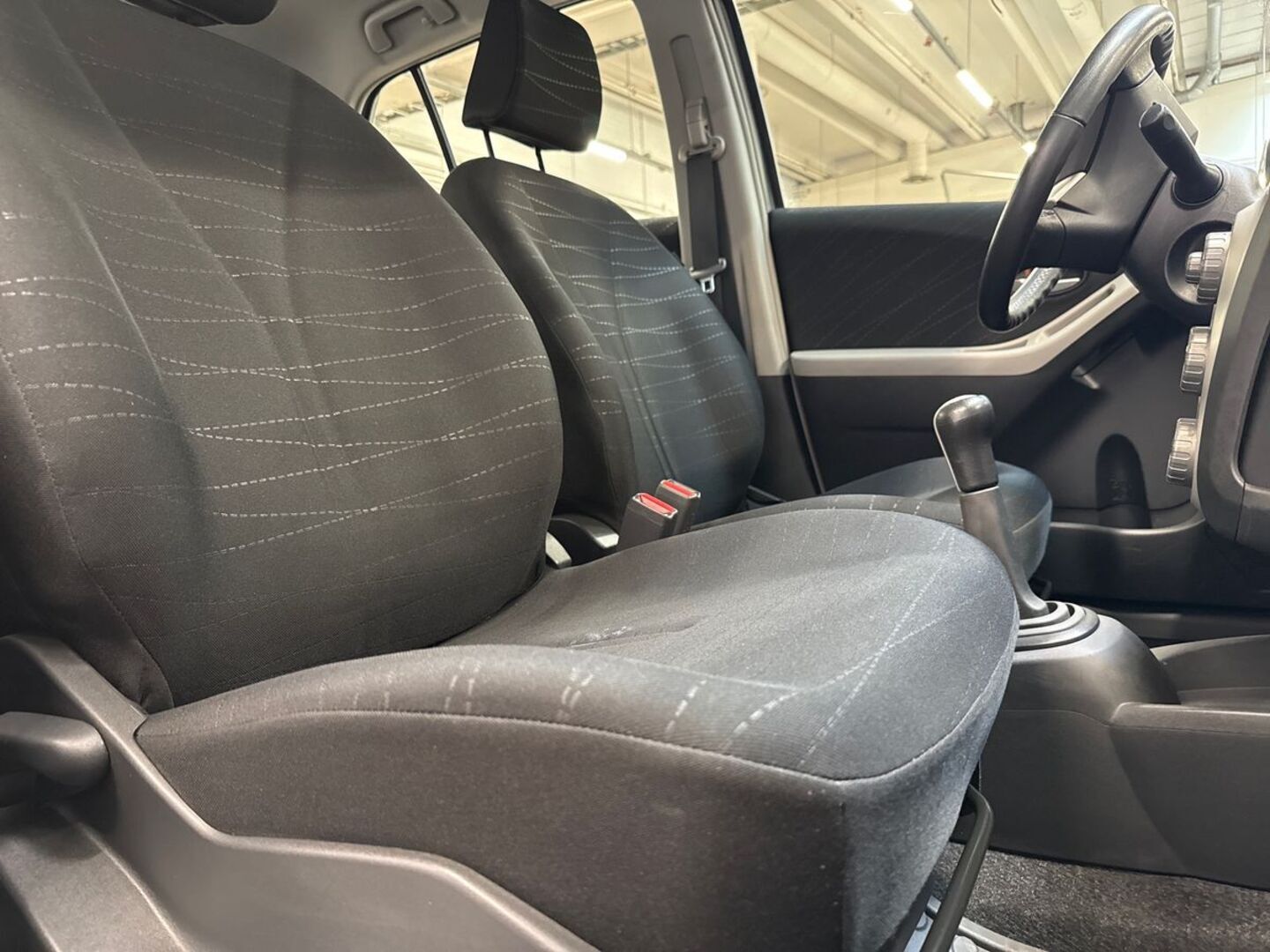 TOYOTA Yaris 2008