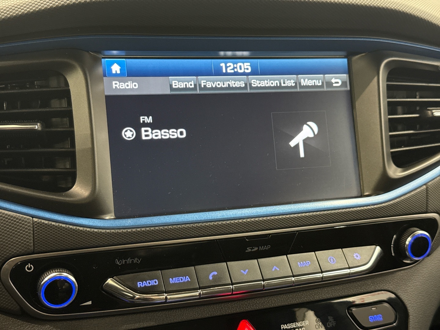 HYUNDAI IONIQ hybrid 2017