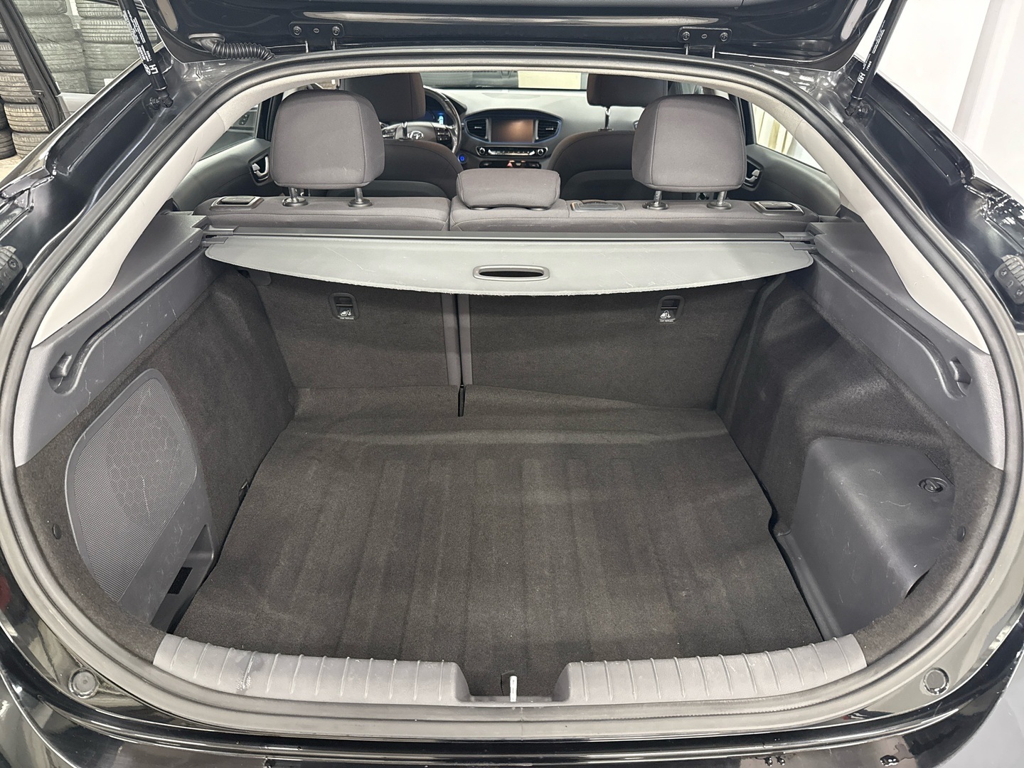 HYUNDAI IONIQ hybrid 2017