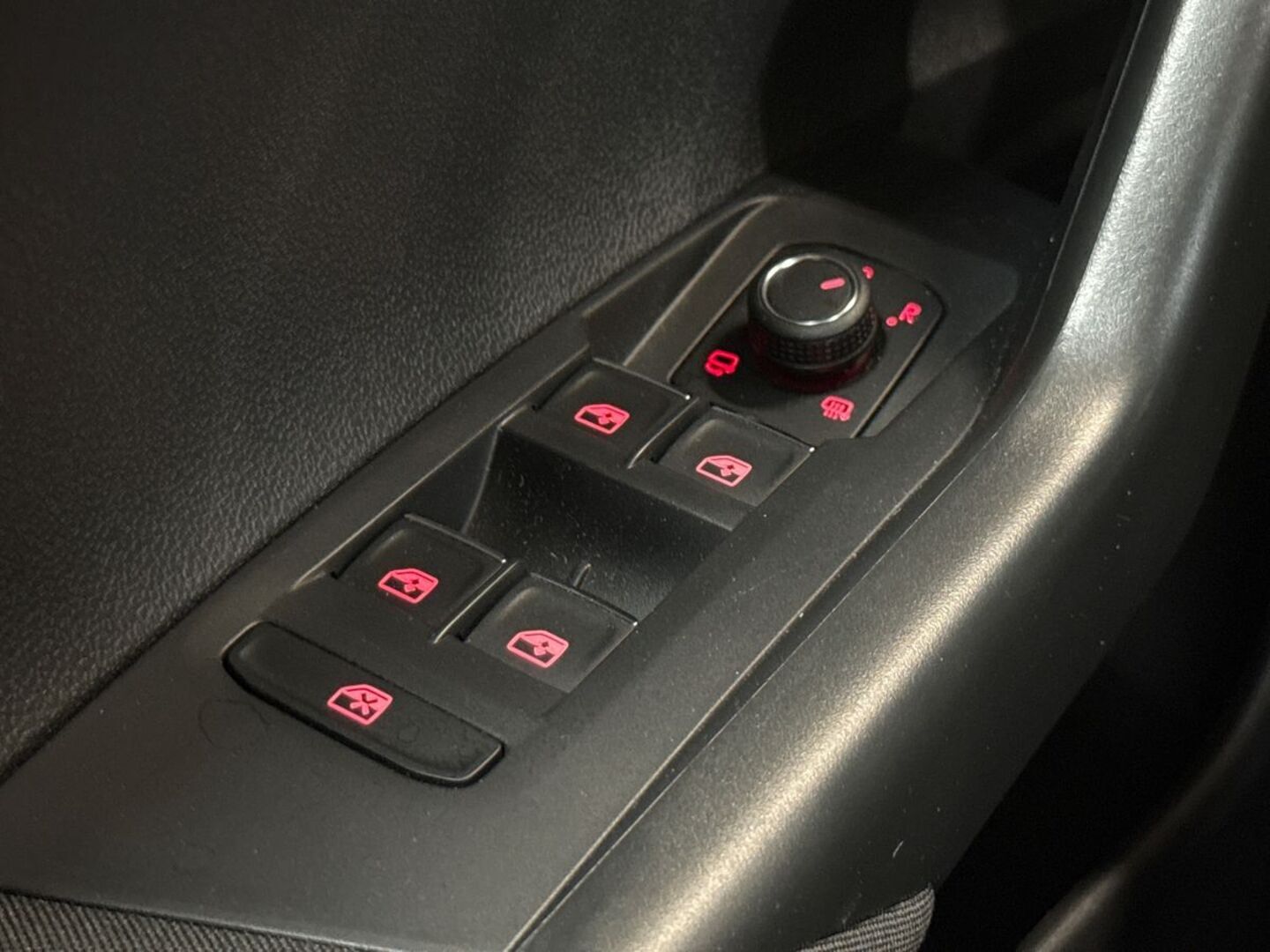 VOLKSWAGEN Polo 2018