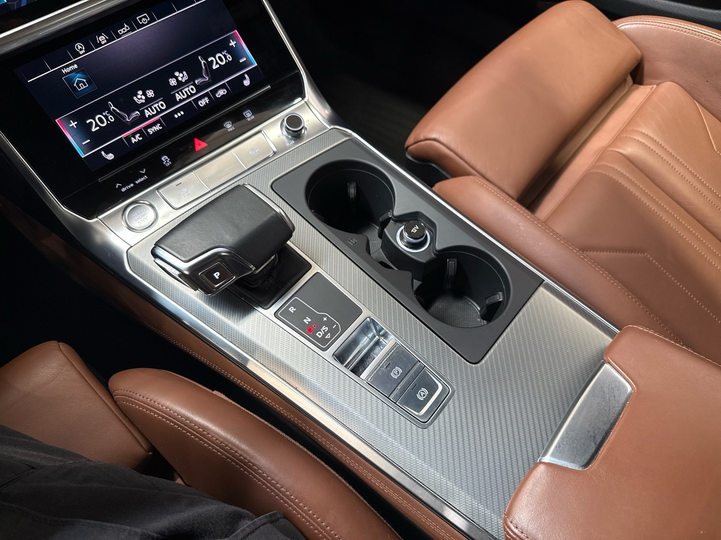AUDI A6 2018
