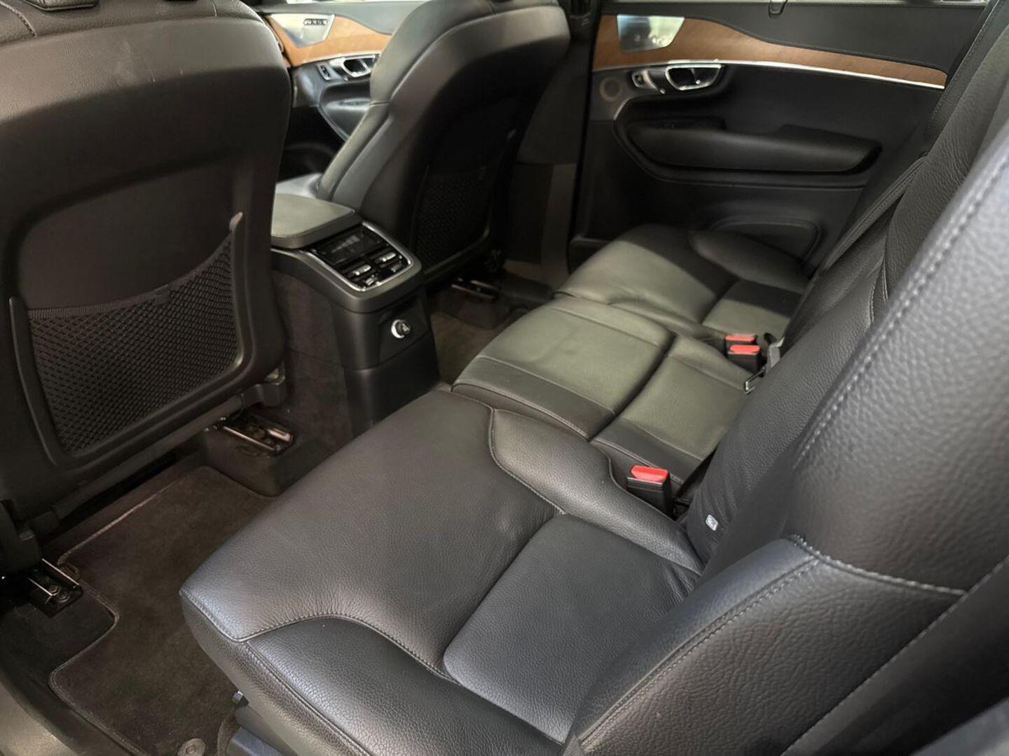 VOLVO XC90 2019