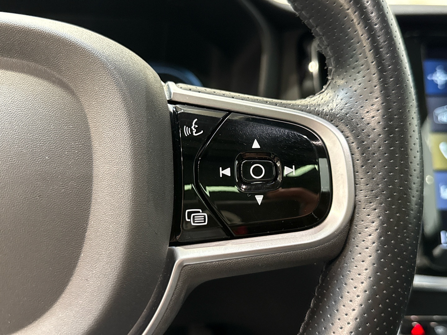 VOLVO V60 2019