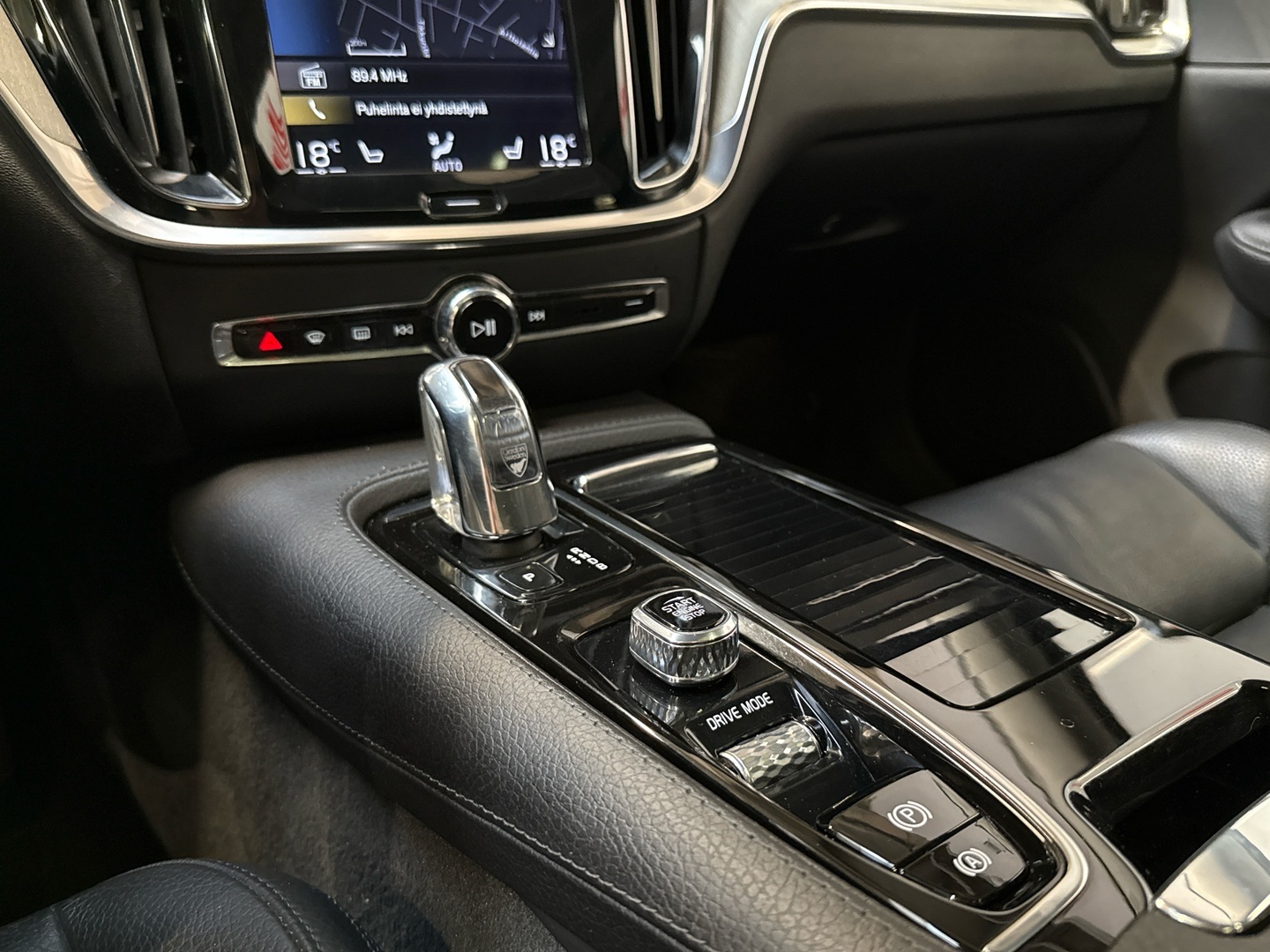VOLVO V60 2019