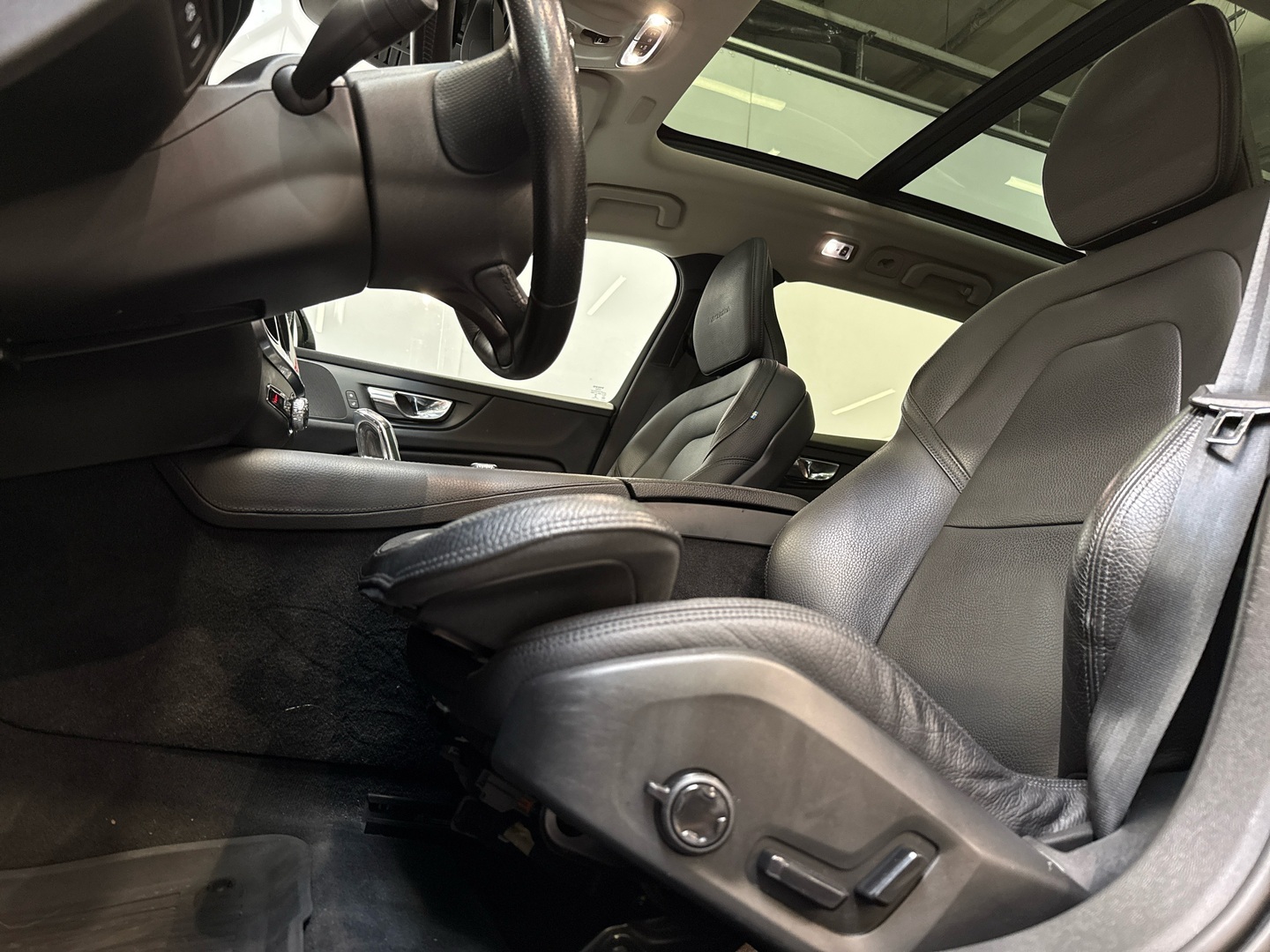 VOLVO V60 2019