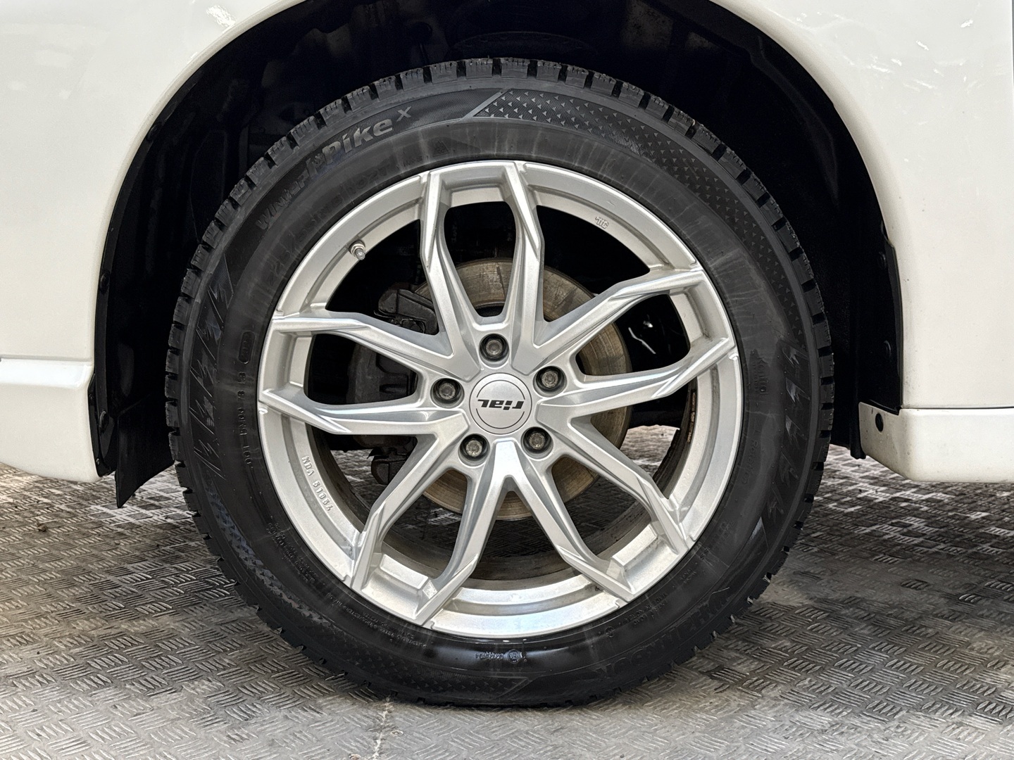 MITSUBISHI Outlander PHEV 2020