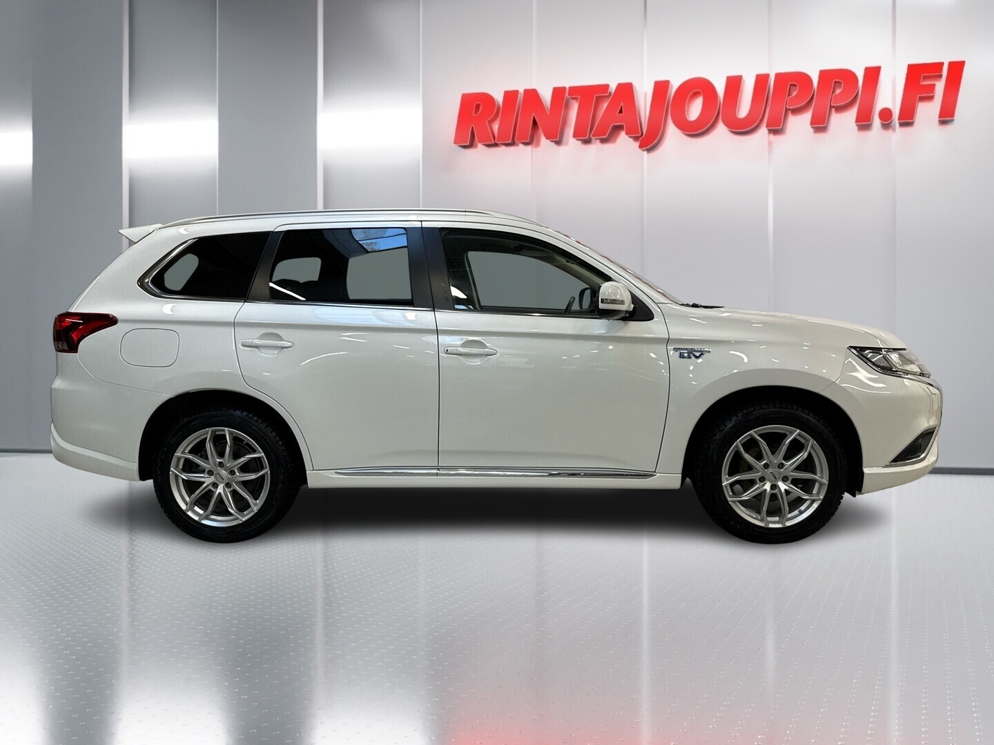 MITSUBISHI Outlander PHEV 2020