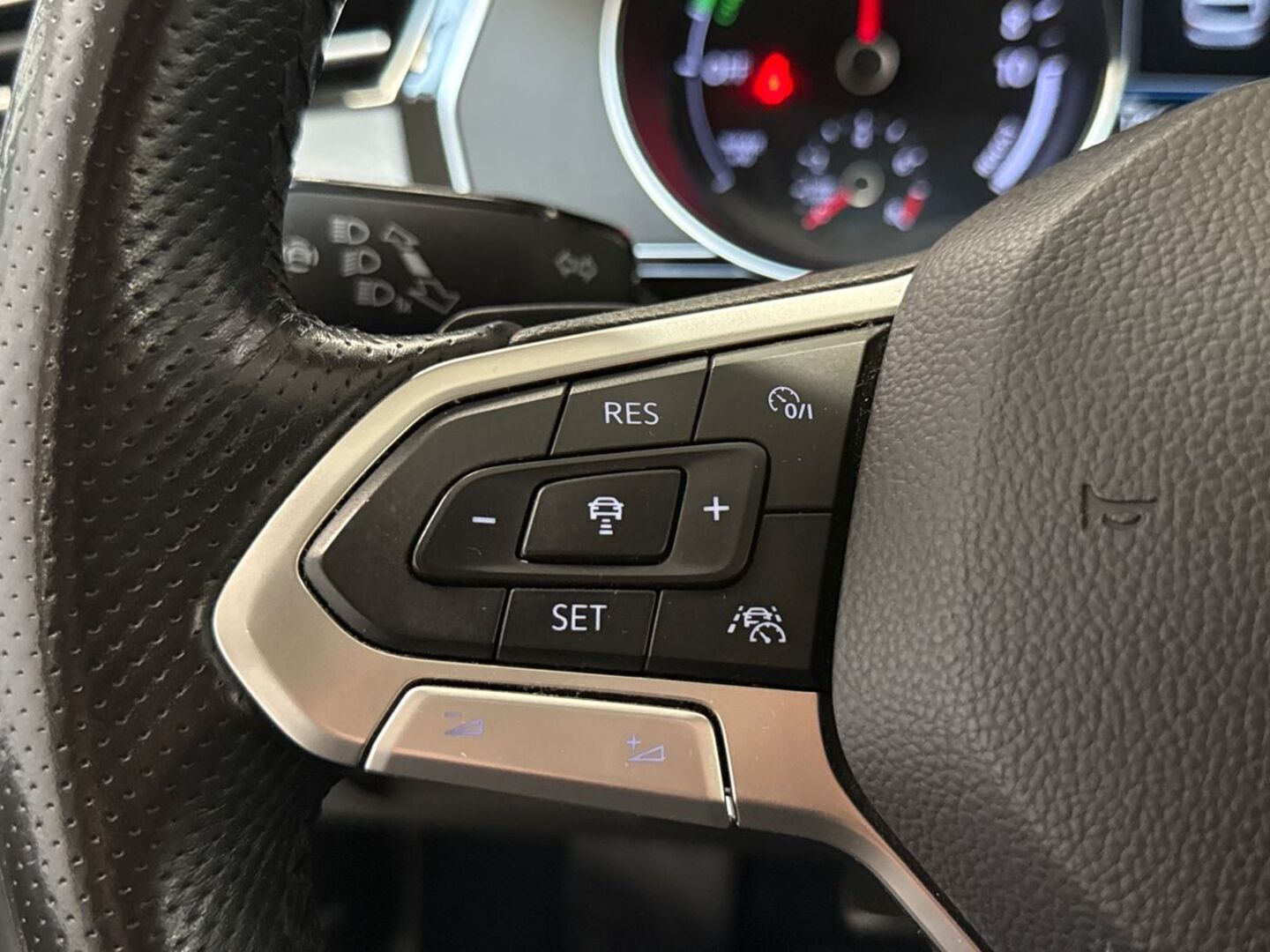 VOLKSWAGEN Passat 2020