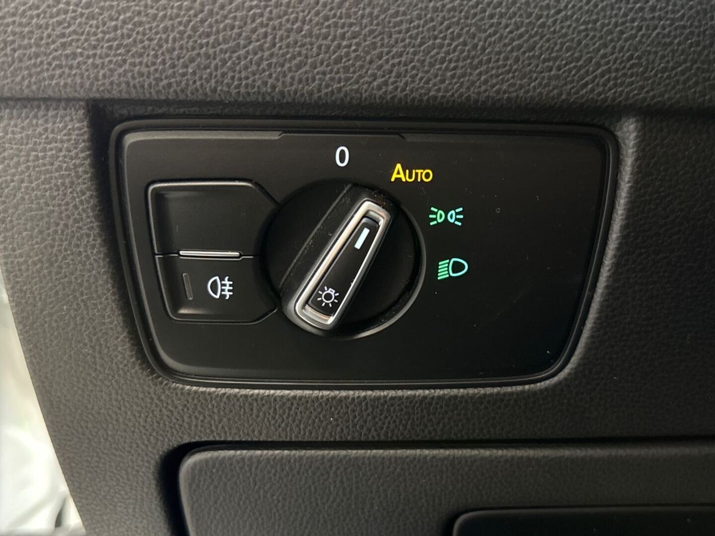 VOLKSWAGEN Passat 2020