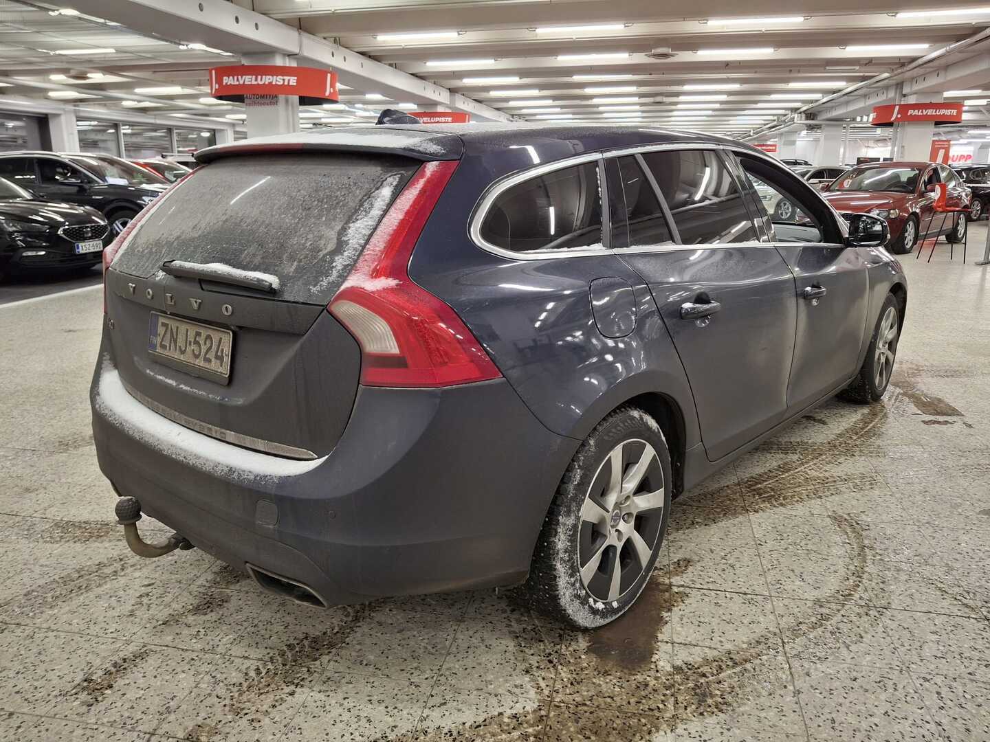 VOLVO V60 2014