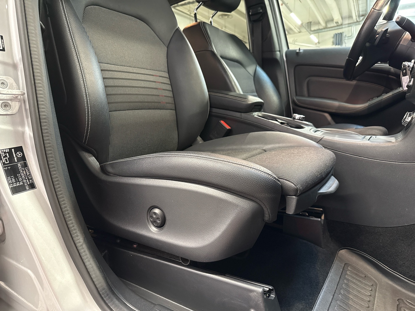 MERCEDES-BENZ B 2017