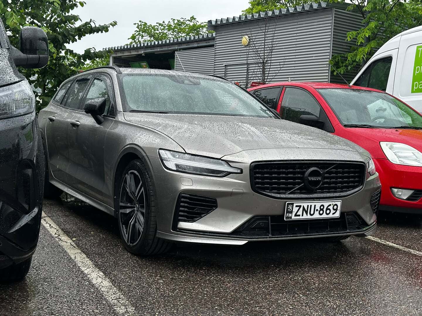 VOLVO V60 2022