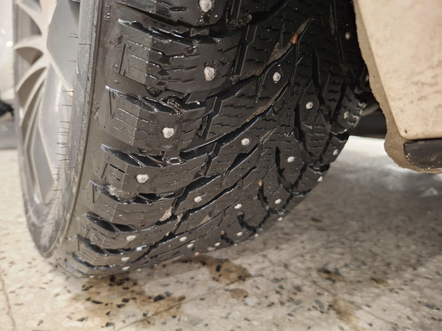 MERCEDES-BENZ E 2018