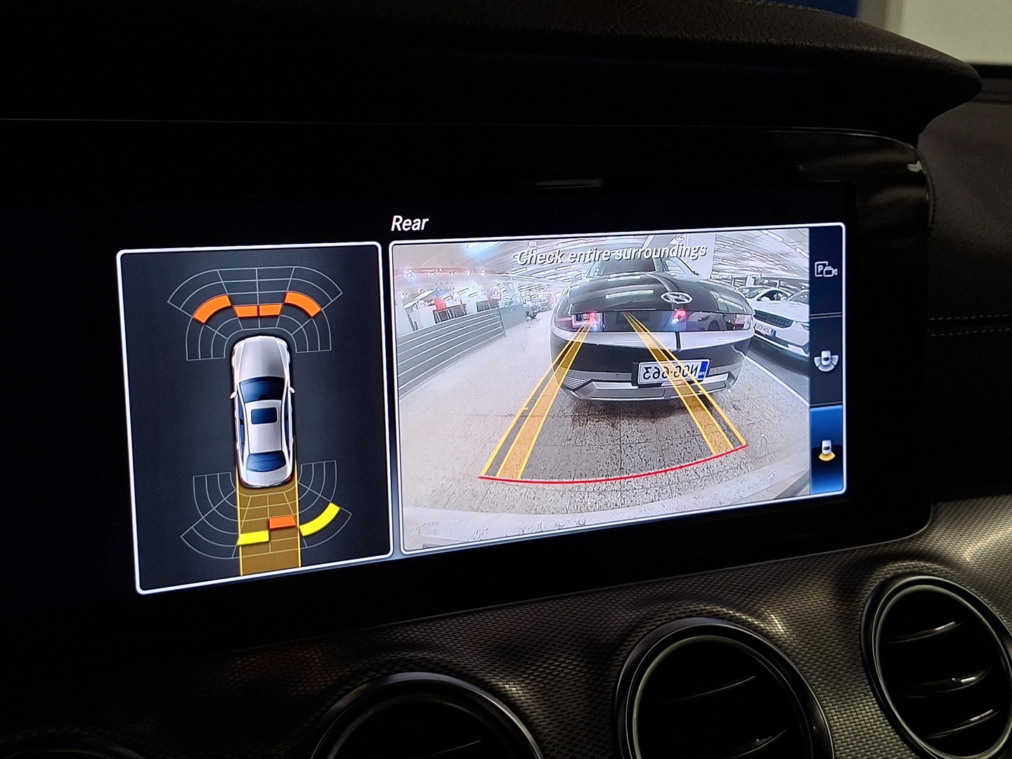 MERCEDES-BENZ E 2018