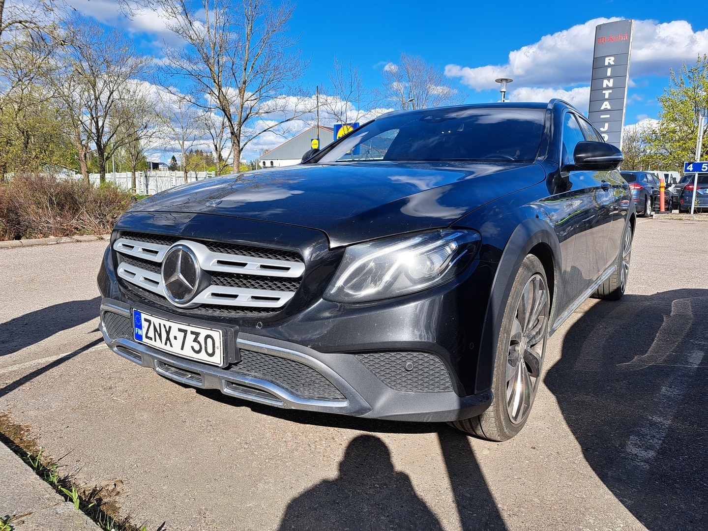 MERCEDES-BENZ E 2019