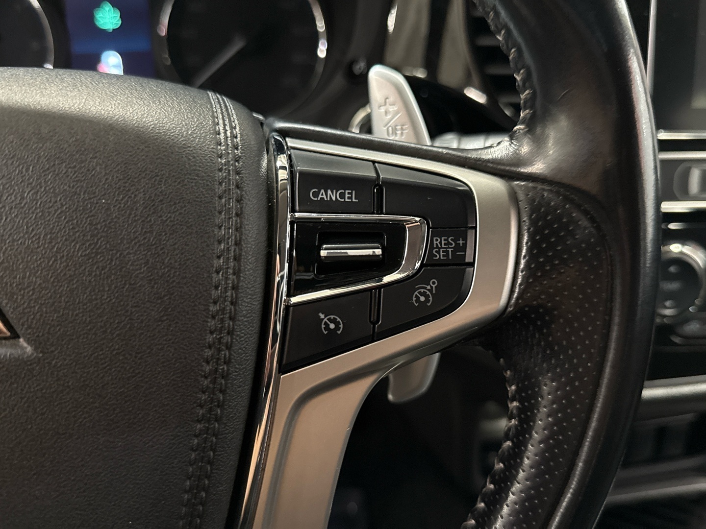 MITSUBISHI Outlander PHEV 2019