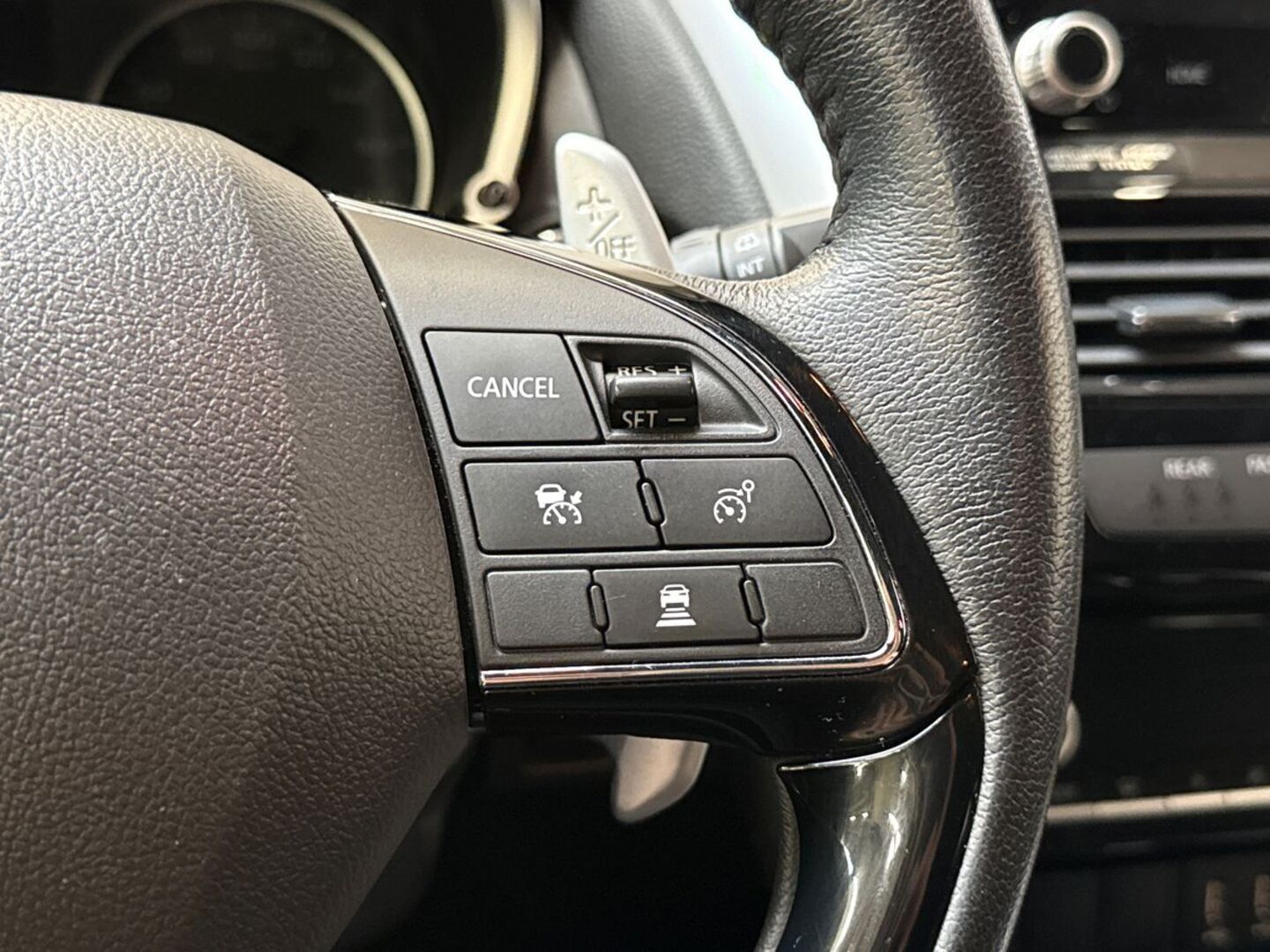 MITSUBISHI Eclipse Cross 2022