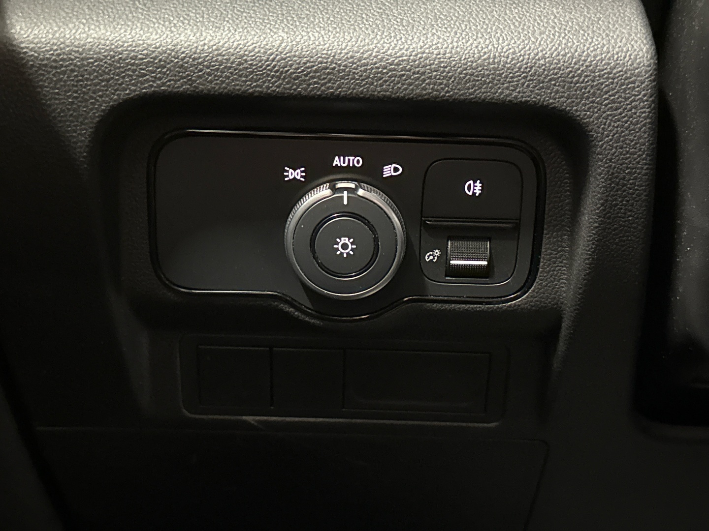 MERCEDES-BENZ Citan 2023