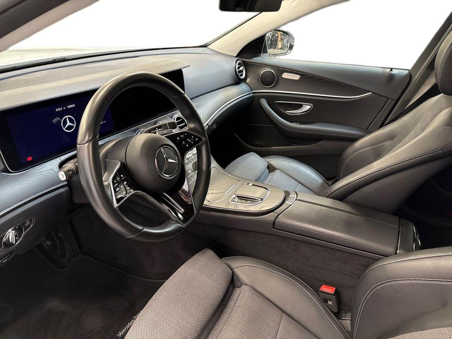MERCEDES-BENZ E 2023