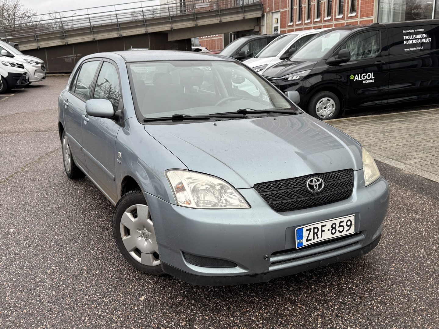 TOYOTA Corolla 2003